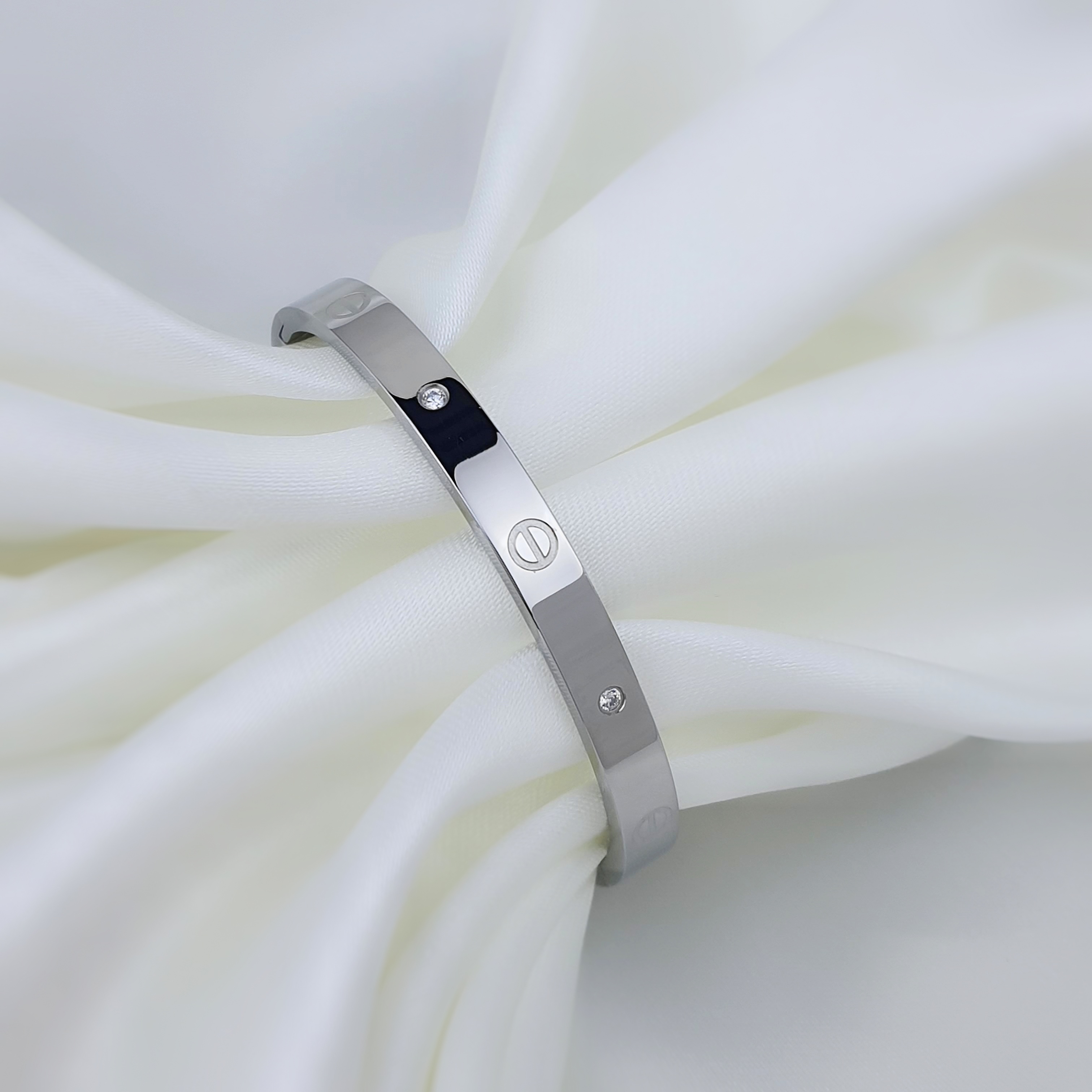  กำไลข้อมือผู้หญิง รุ่น BR68-01