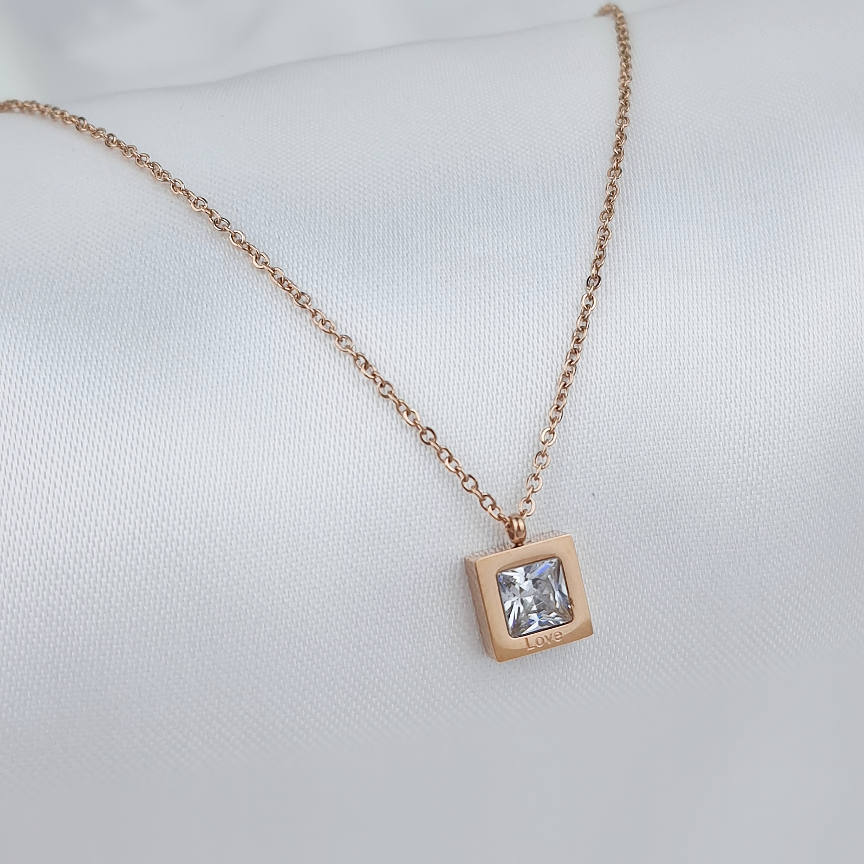 สร้อยคอผู้หญิง รุ่น NR36-02