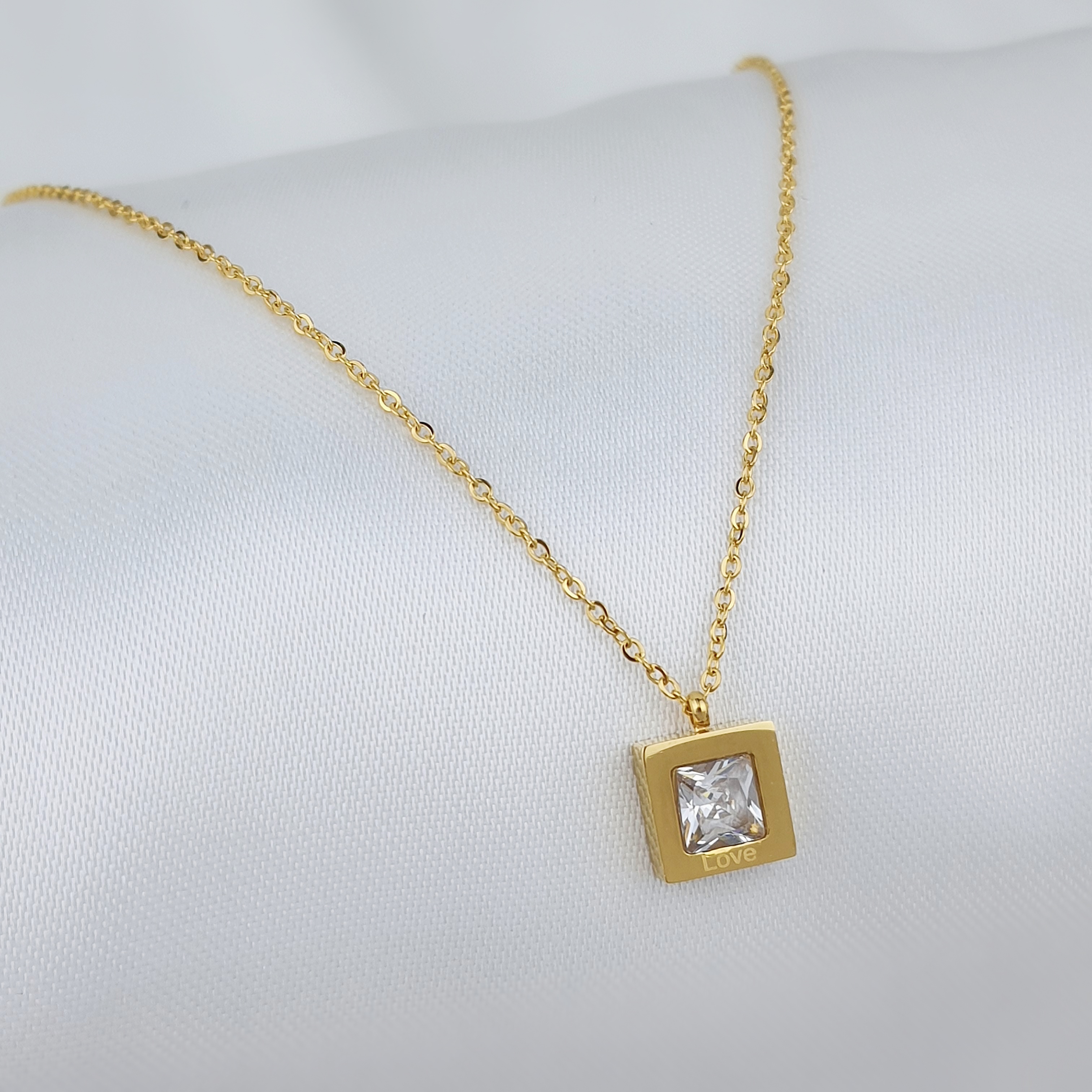 สร้อยคอผู้หญิง รุ่น NR36-02